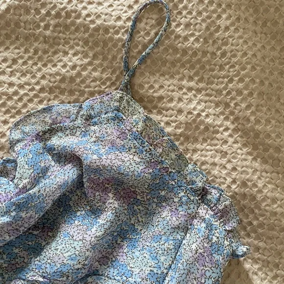 Floral Ruched Camisole Top - Picture 4 of 6